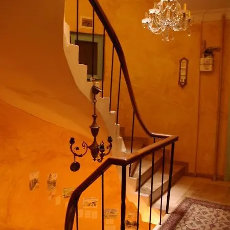 Old Esma Hotel